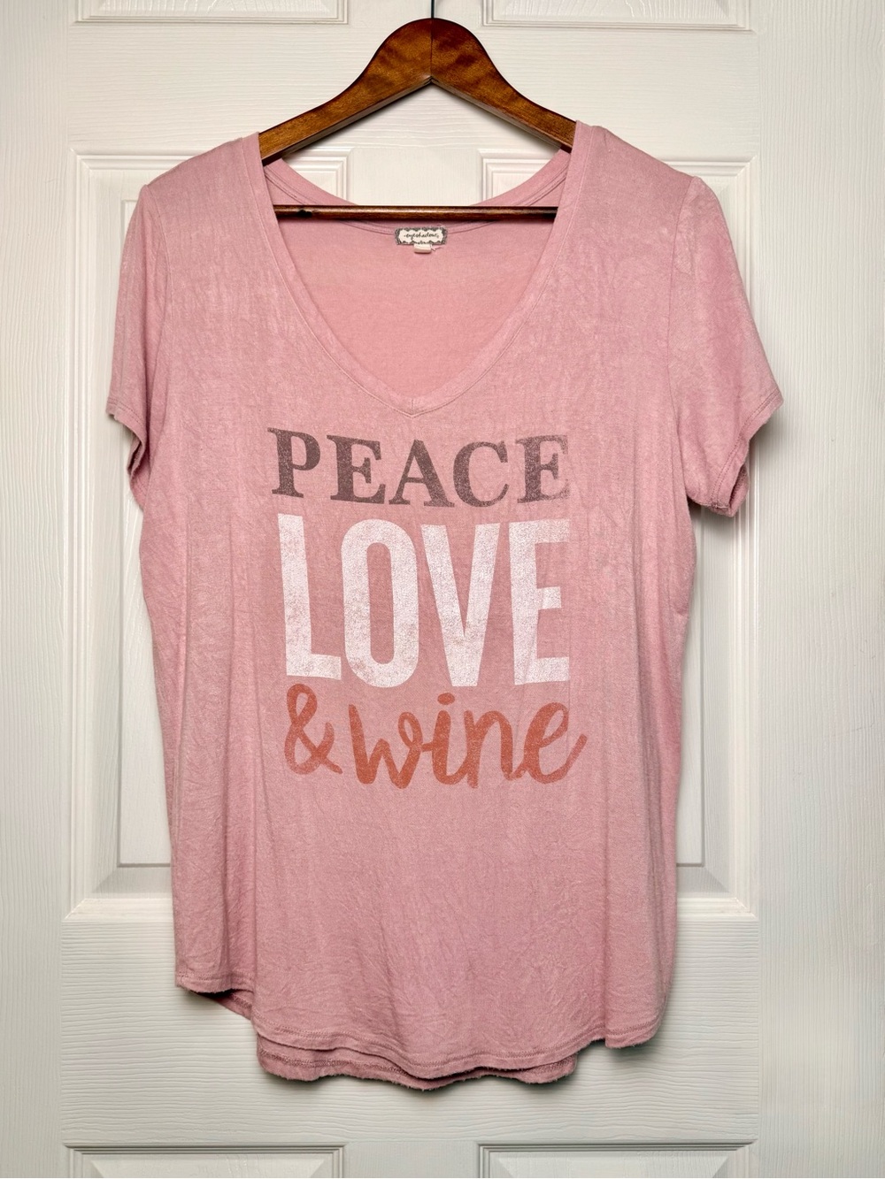 Eyeshadow Dusty Pink Crewneck Tee - “Peace Love Wine”